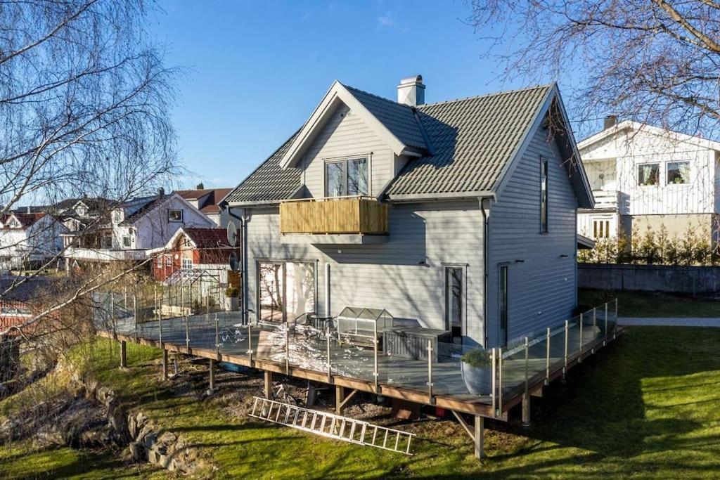 Flott Moderne Hus Langs Elven! Villa Fredrikstad Eksteriør bilde